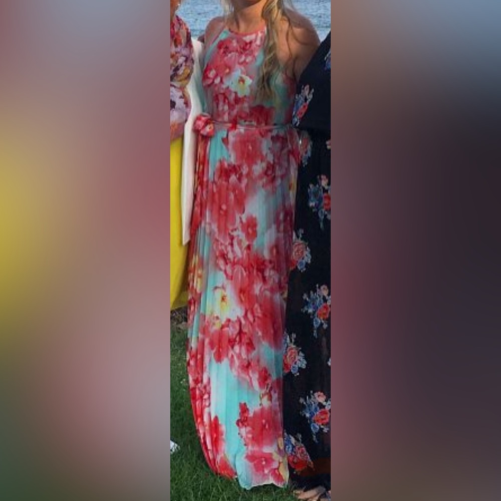 Floral Pleated Maxi Dress